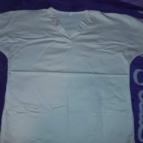 Cream Color Scrub Top Small - Picture 5 of 5